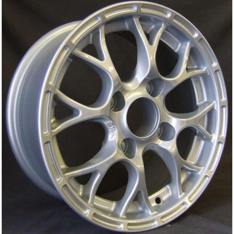Compomotive 13x6 CXR, sølv, 4x100 ET18, Short Car