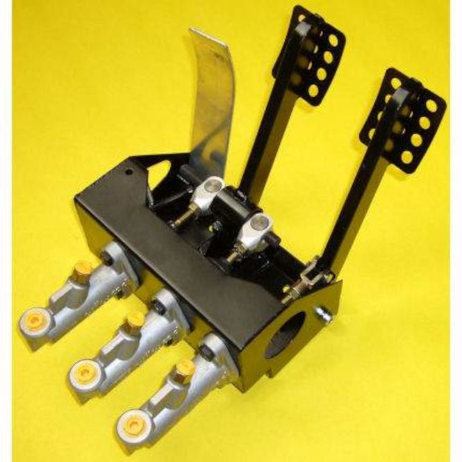 Hovedbilde Pedalboks universal gulvmontert (3 x Wilwood), RS3651